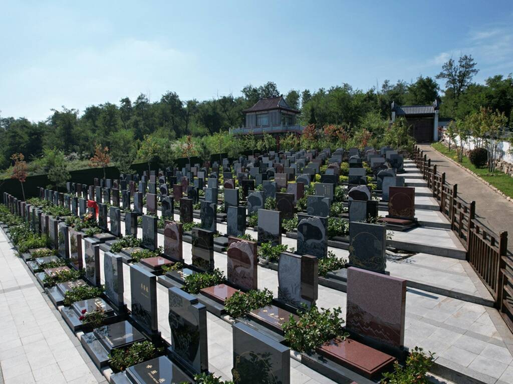 沈阳龙生墓园环境展示