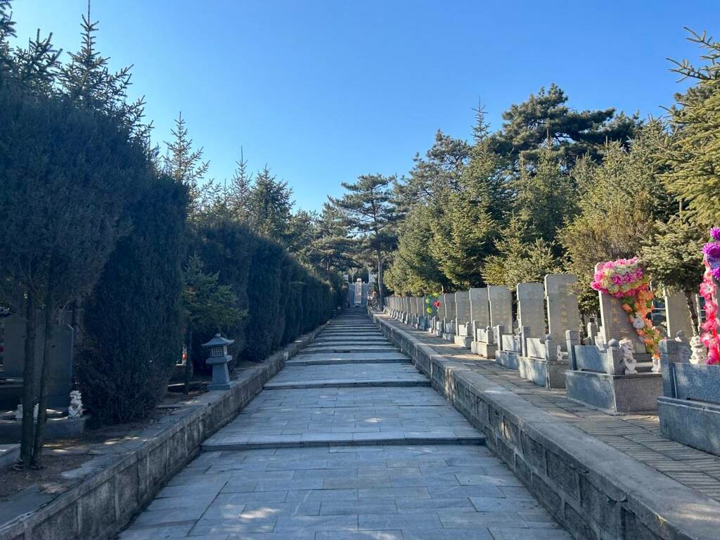沈阳龙泉古园墓园环境展示