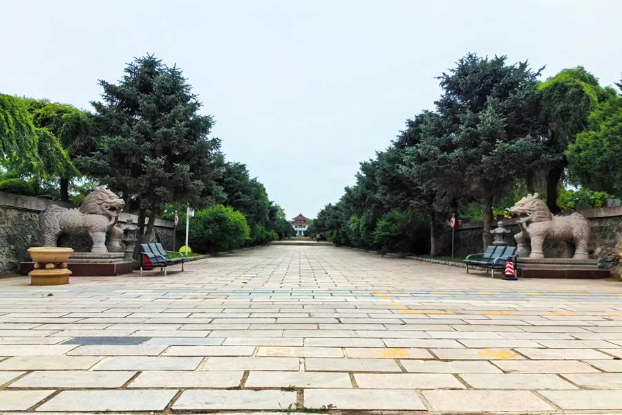 沈阳回龙岗公墓环境展示