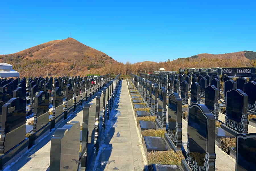 沈阳龙福山墓园环境环境展示