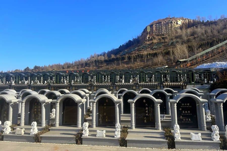 沈阳龙福山墓园环境环境展示