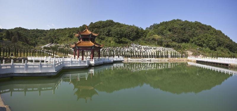 大河贝墓园环境展示