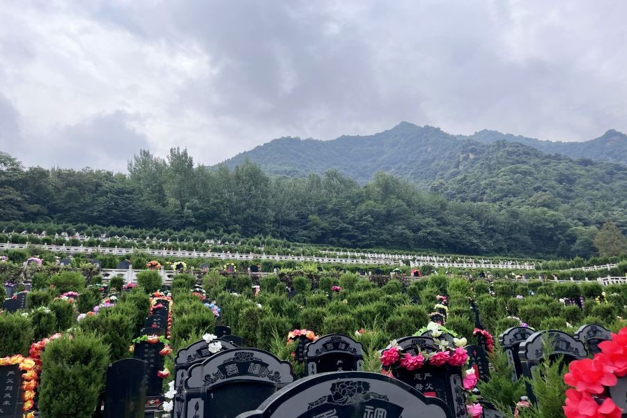 沈阳大河贝墓园环境环境展示