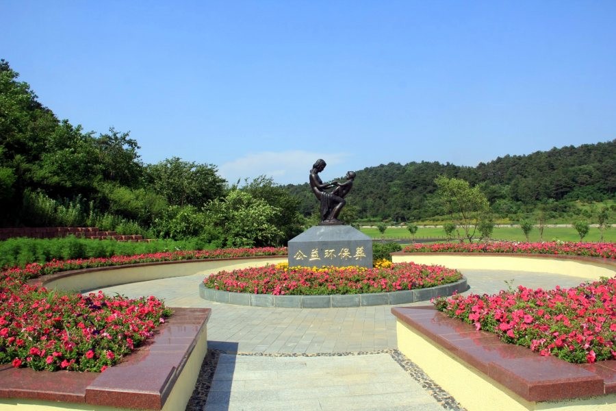沈阳观陵山墓园环境环境展示