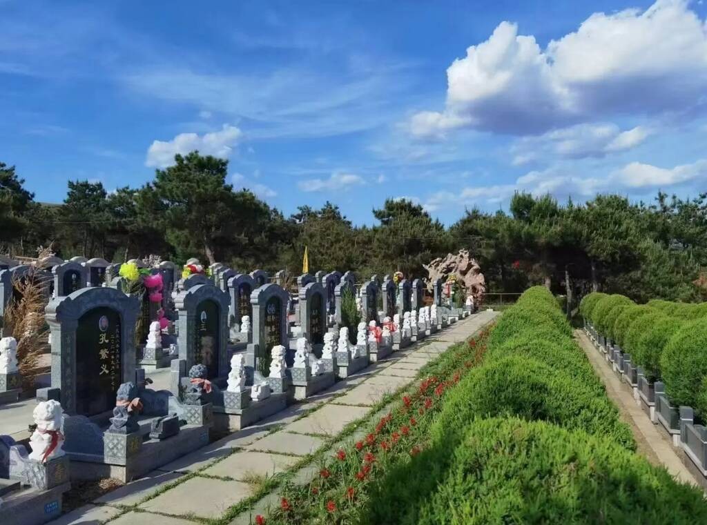 沈阳双龙山墓园环境展示