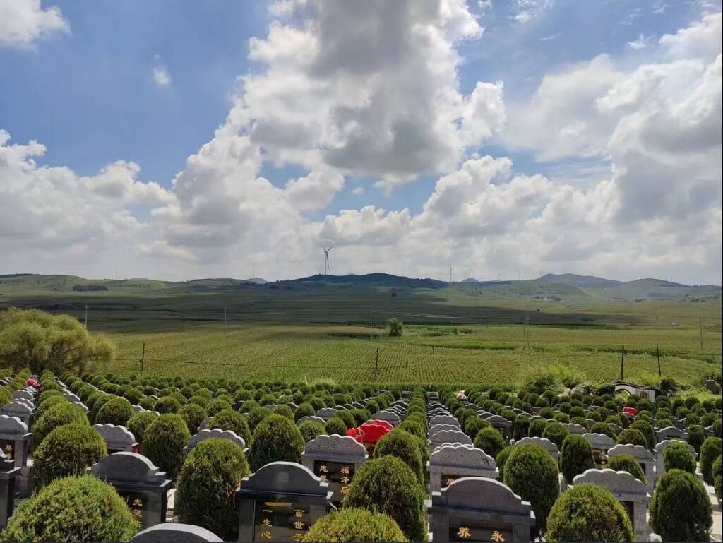沈阳双龙山墓园环境展示