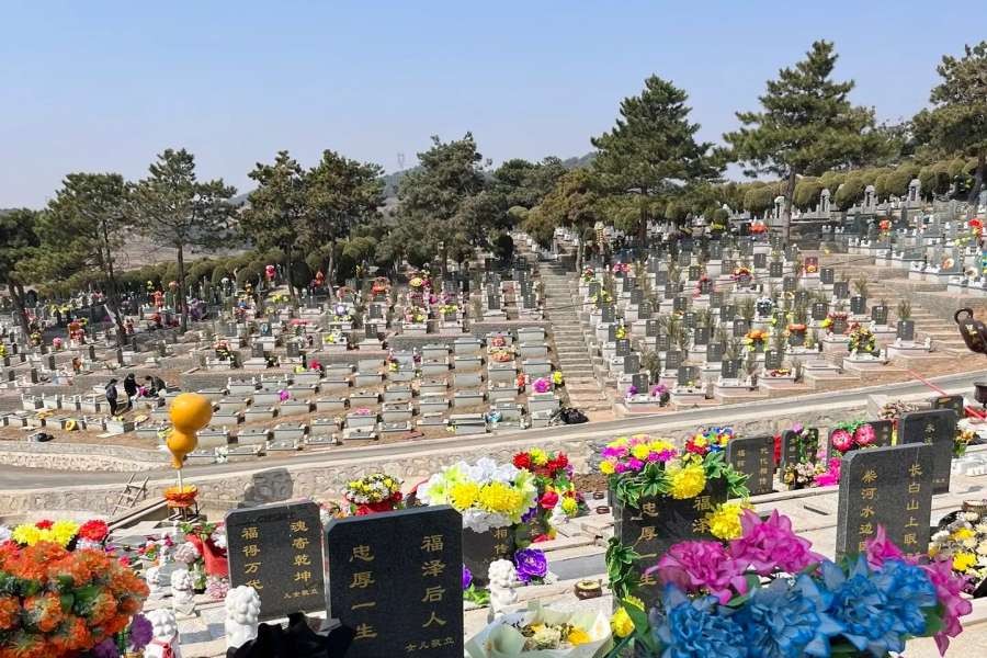 沈阳双龙山墓园环境展示