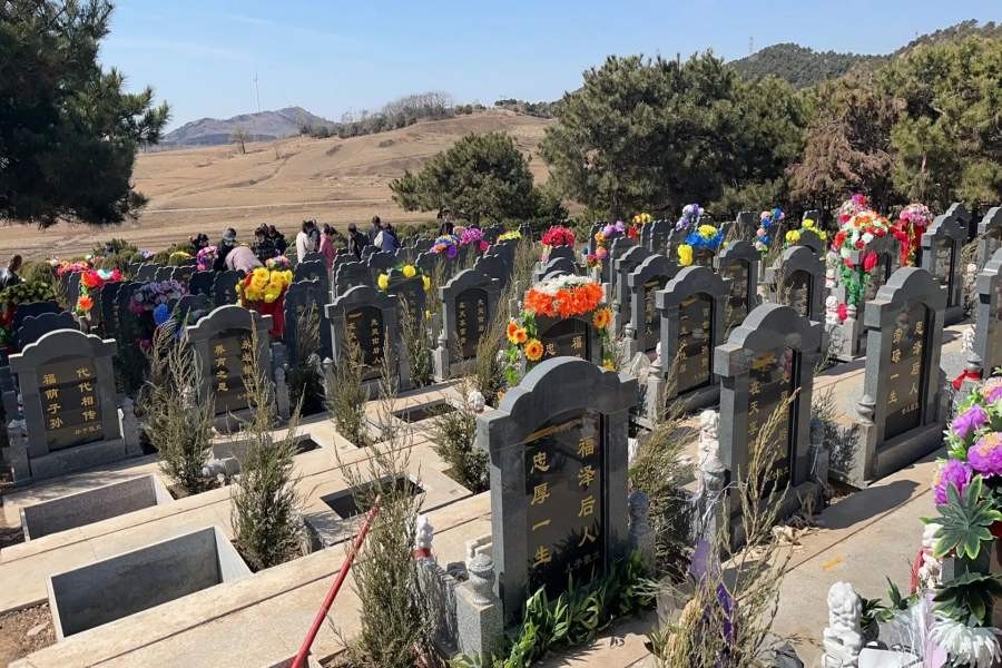 沈阳双龙山墓园环境展示