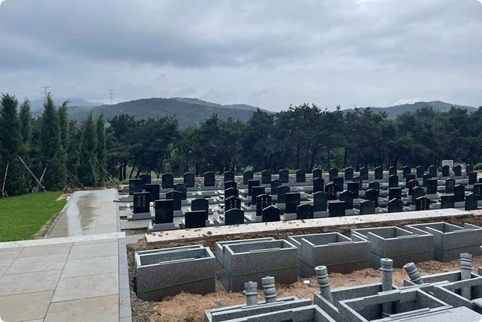 沈阳百贯山松陵公墓环境展示