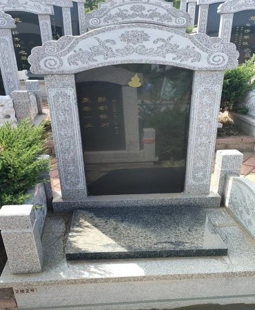 墓碑不同类型与价格