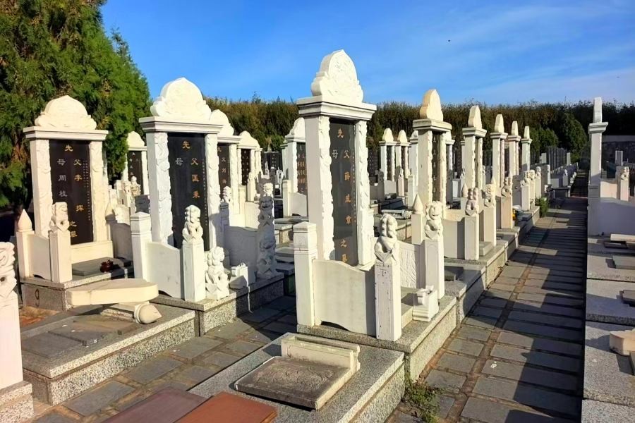 沈阳甲宝山墓园环境展示