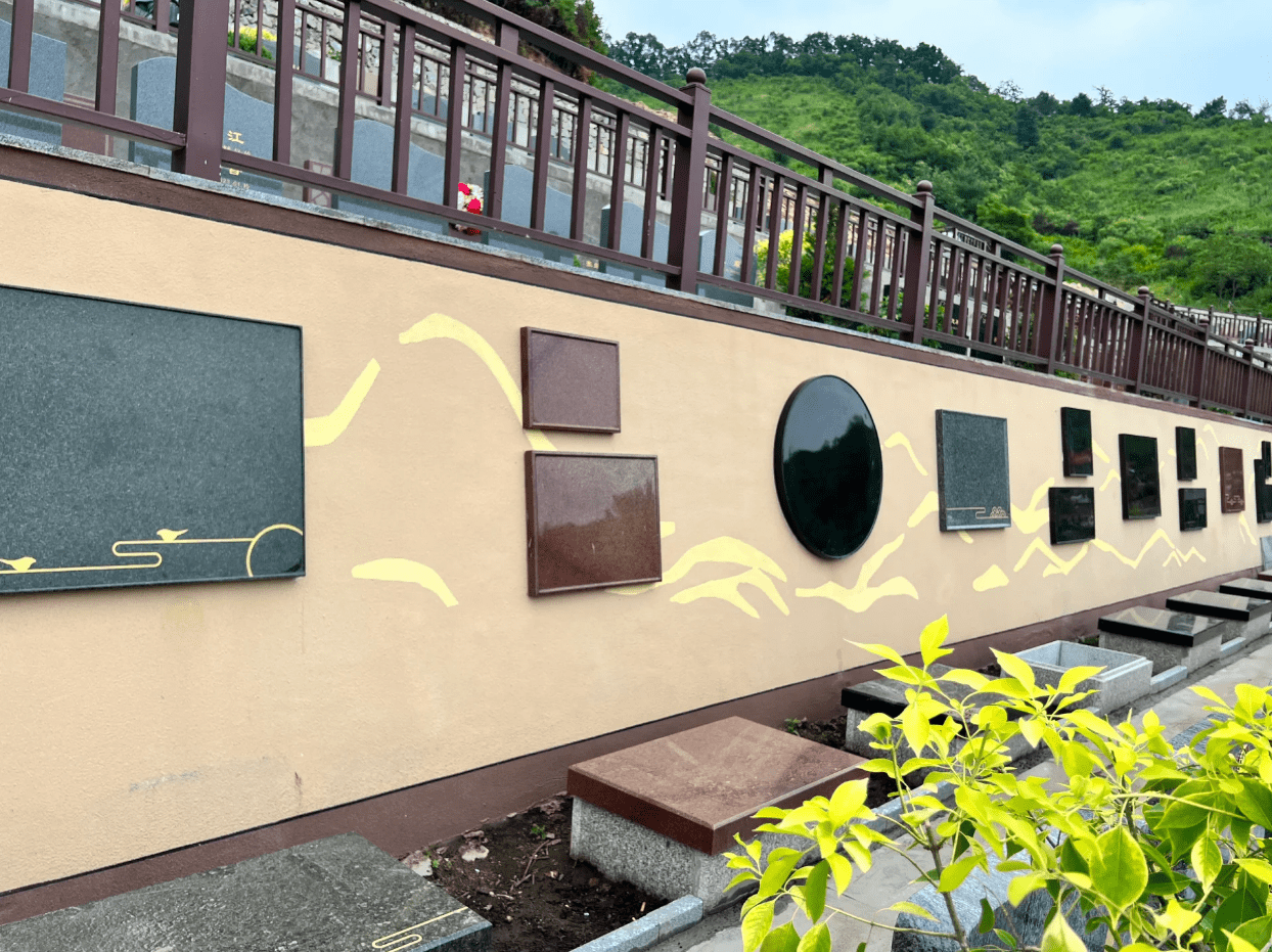 沈阳辉山纪念林