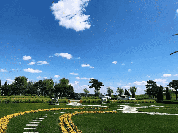 沈阳北龙山墓地