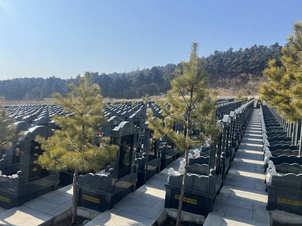 沈阳中华寺公墓