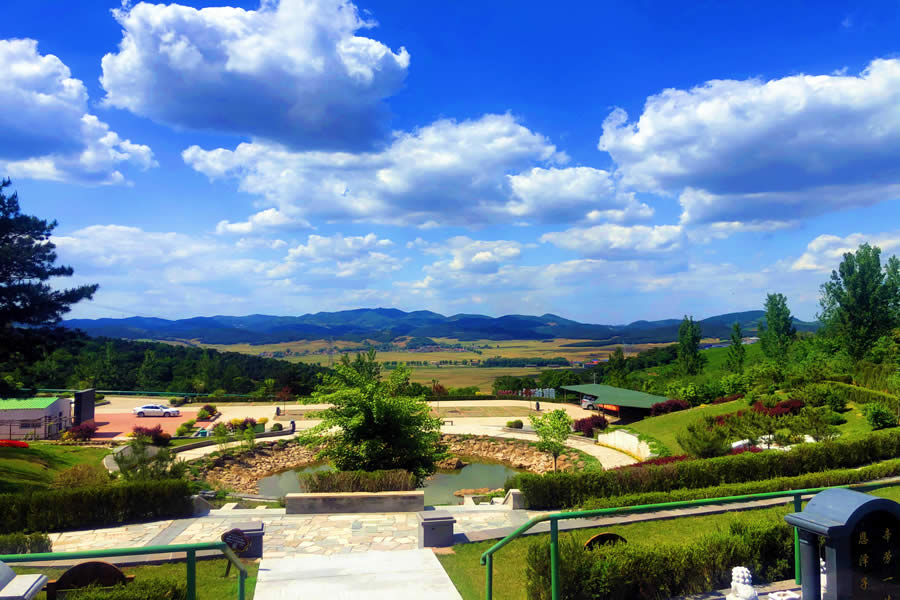 沈阳龙抚山墓园