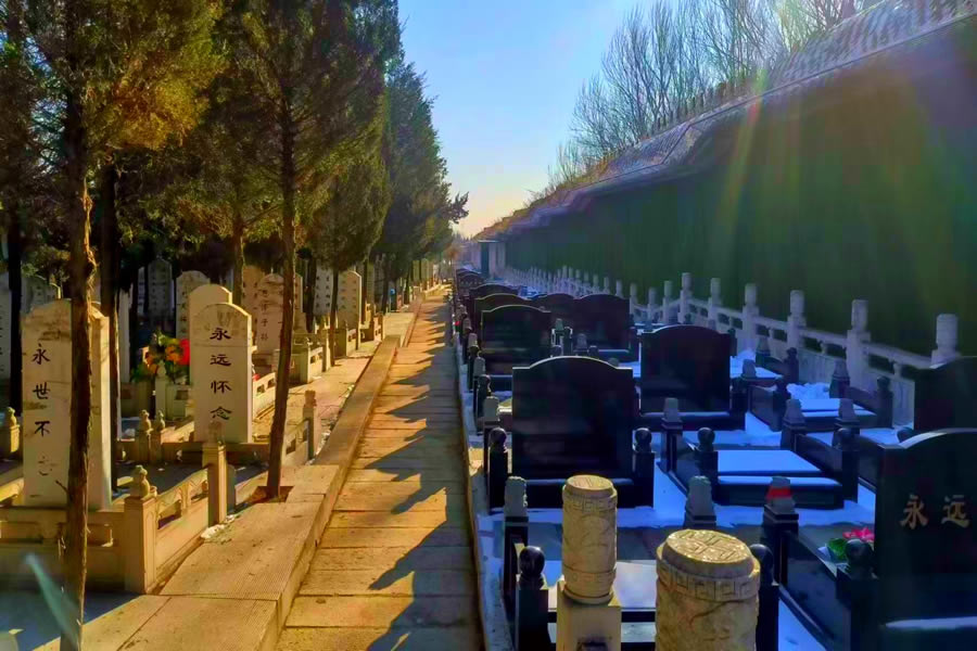 沈阳天山墓园