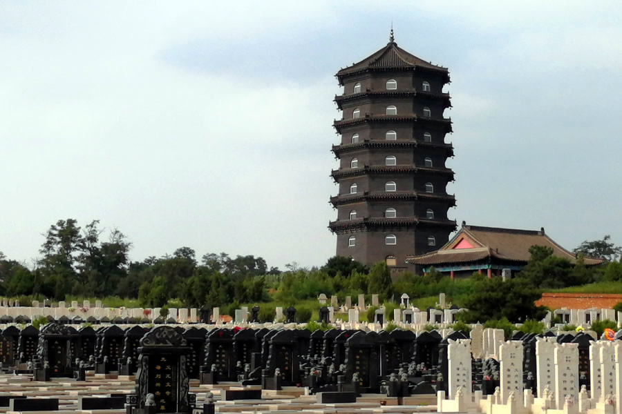 沈阳甲宝山墓园