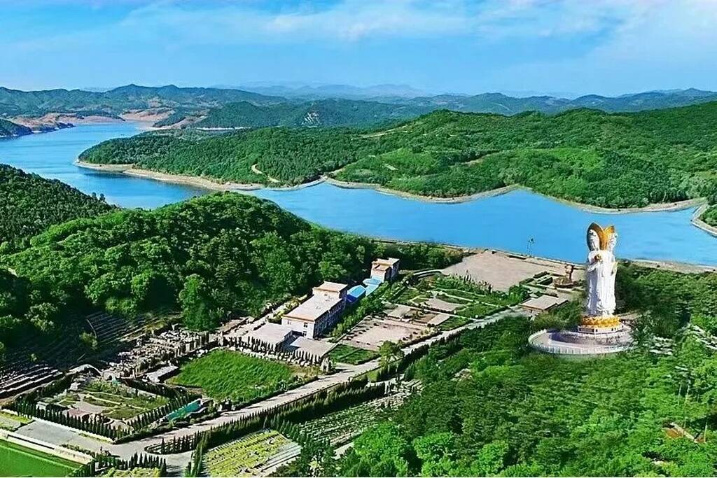 沈阳大河贝墓园