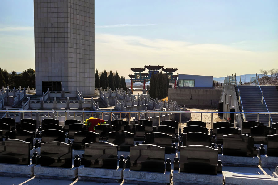 沈阳骏龙泉墓园