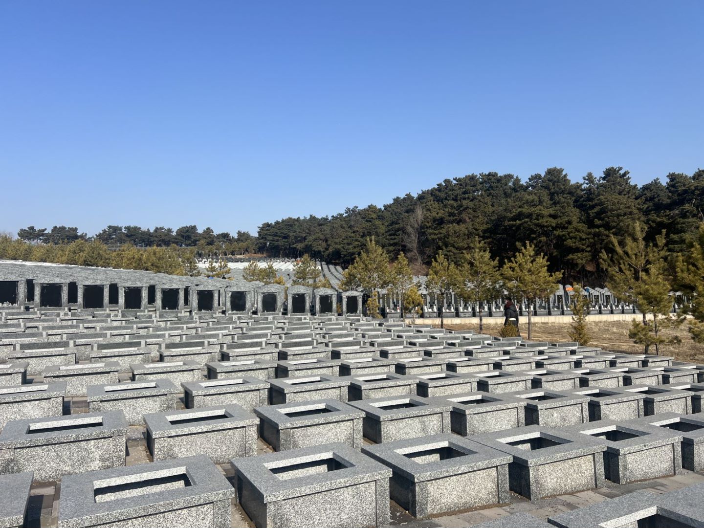 沈阳中华寺墓园