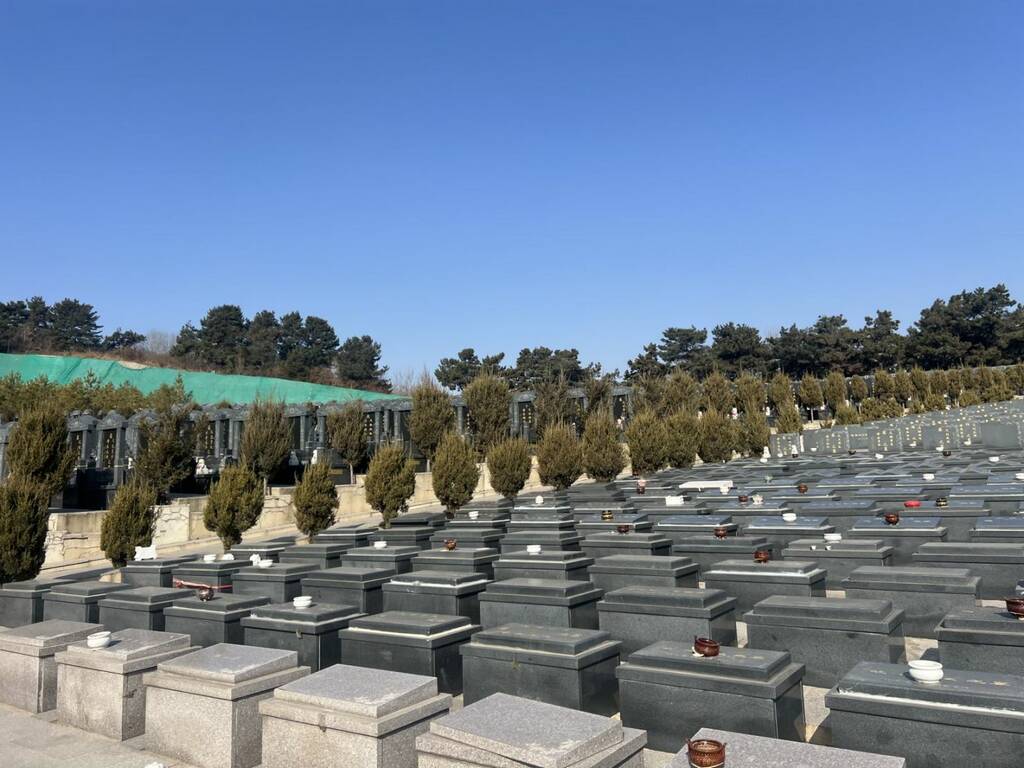 沈阳中华寺墓园