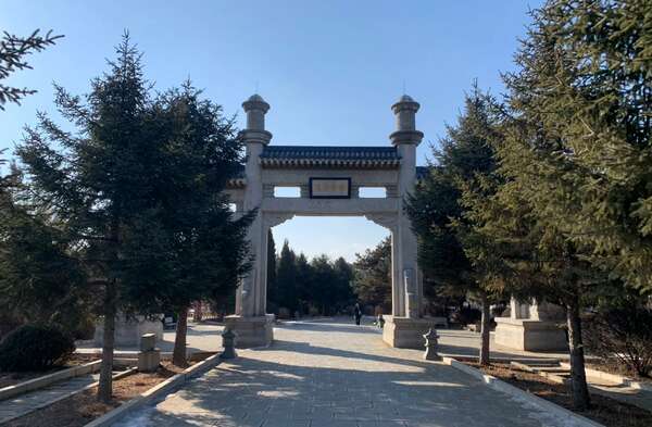 沈阳骏龙泉墓园 沈阳骏龙泉墓园