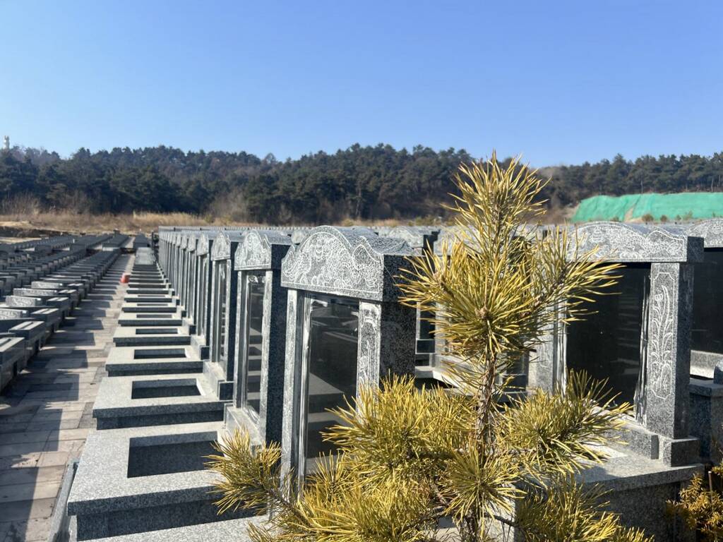 沈阳中华寺墓园