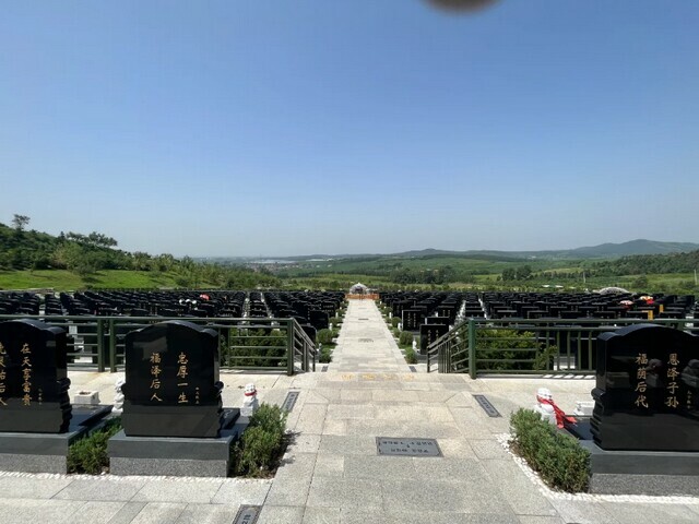 沈阳龙福山墓园