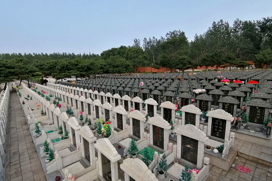 沈阳东山墓园