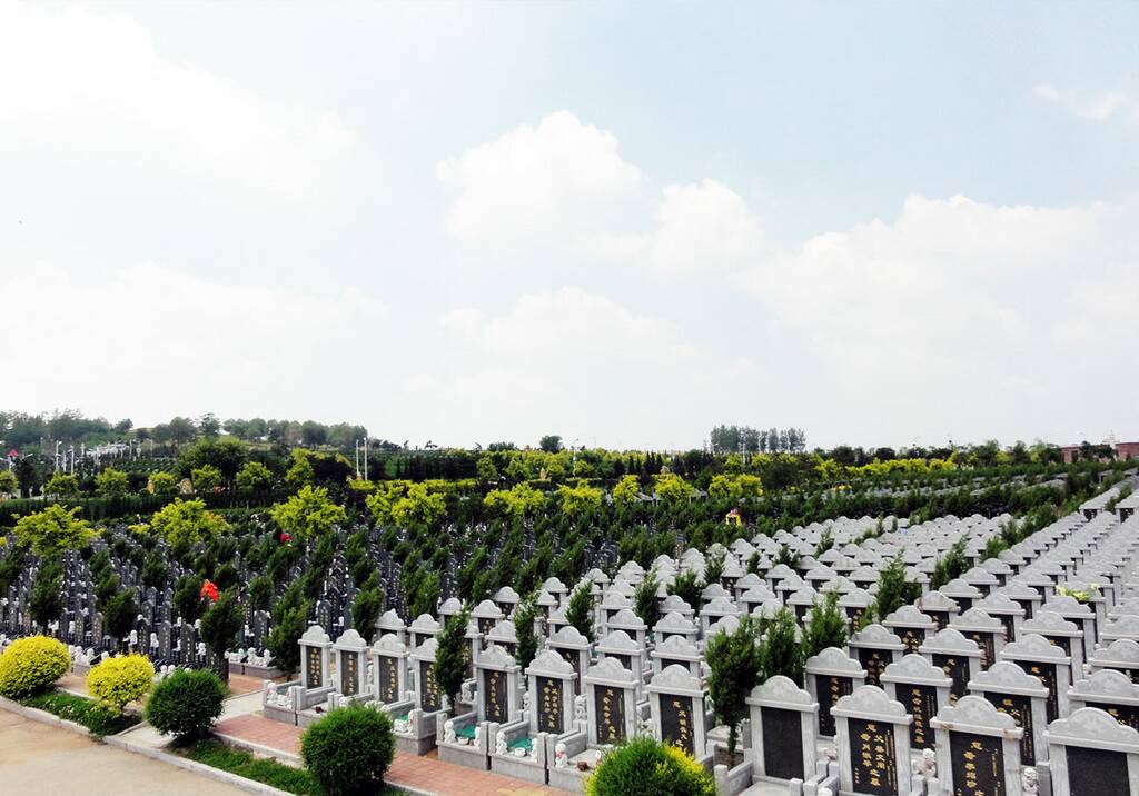 沈阳龙生墓园