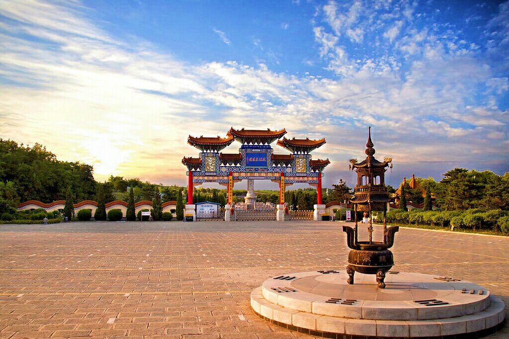 沈阳骏龙泉墓园