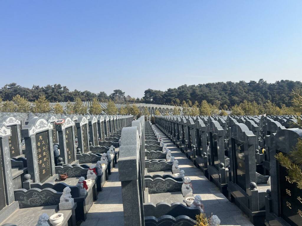 沈阳中华寺墓园