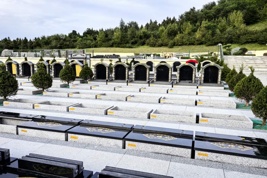 沈阳龙福山墓园