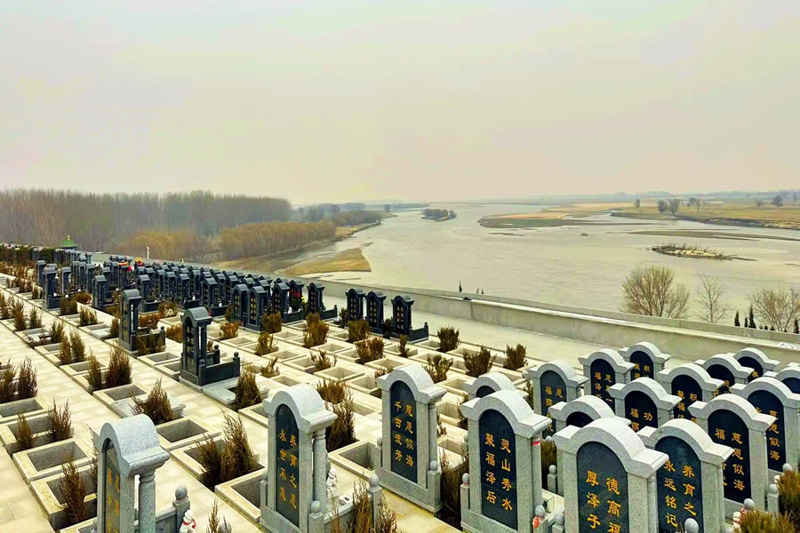 沈阳圣河山墓园