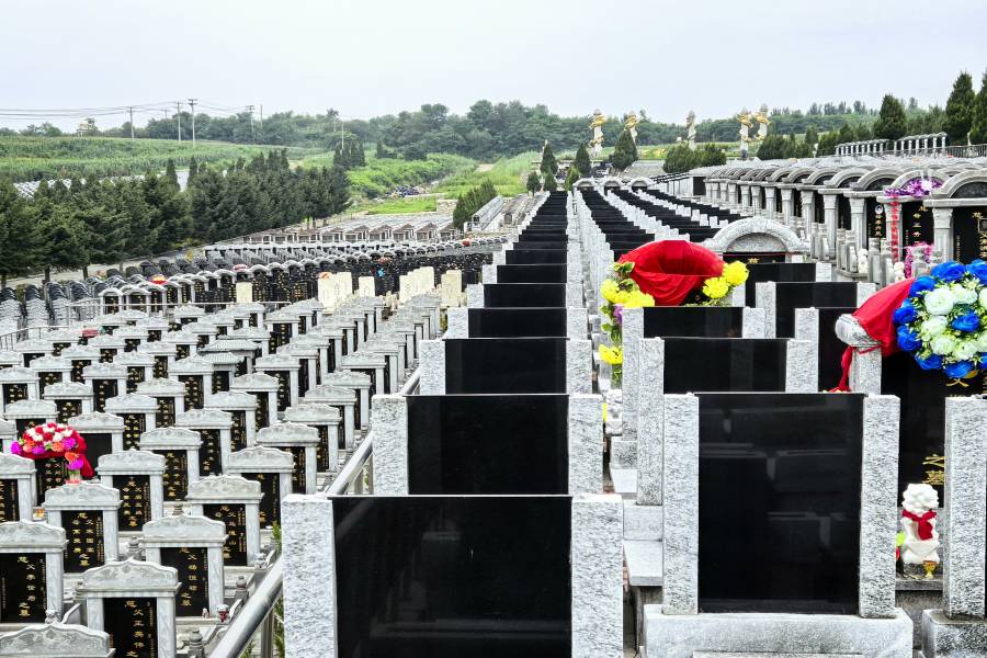 沈阳圣龙泉墓园