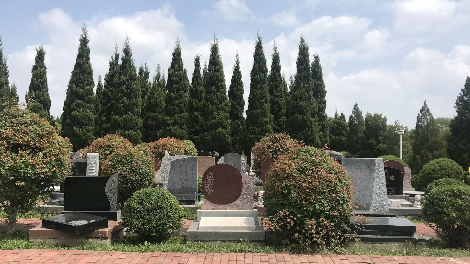 沈阳回龙岗墓园