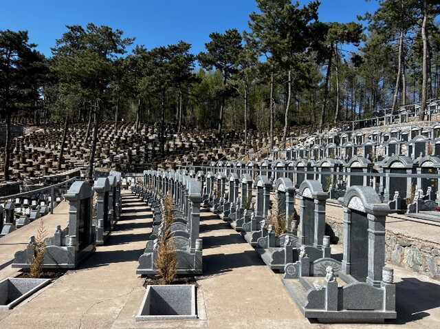 沈阳大伙房墓园