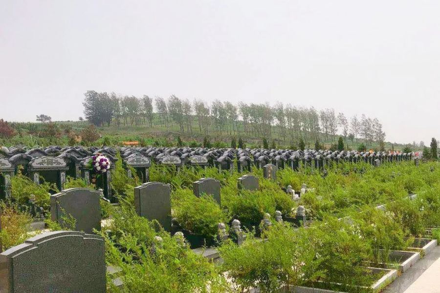 沈阳隆宝山墓园