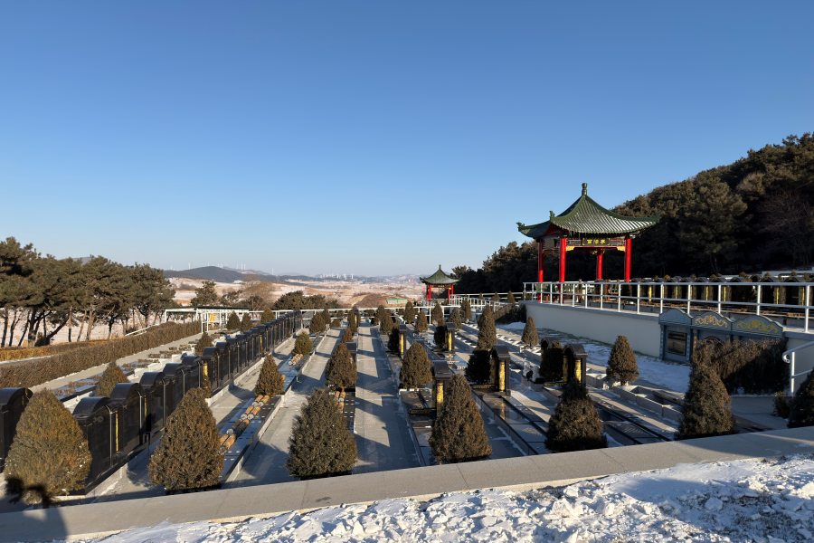 沈阳龙福山墓园 沈阳龙福山墓园
