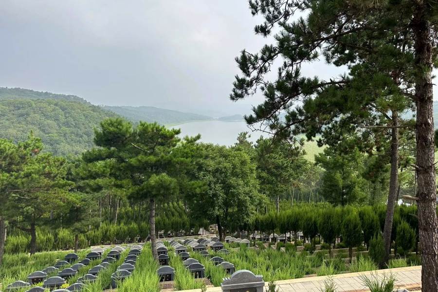 沈阳大河贝墓园