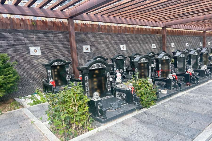 沈阳市纪念林墓园