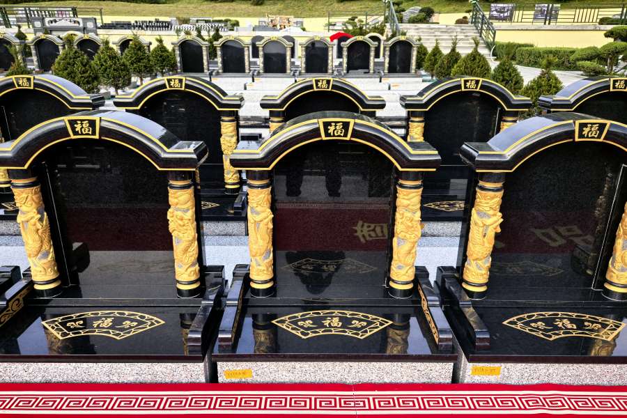 沈阳龙福山墓园