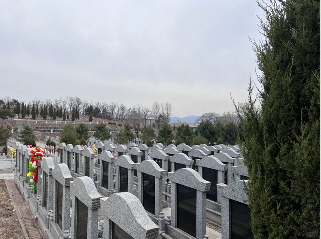 沈阳骏龙泉墓园