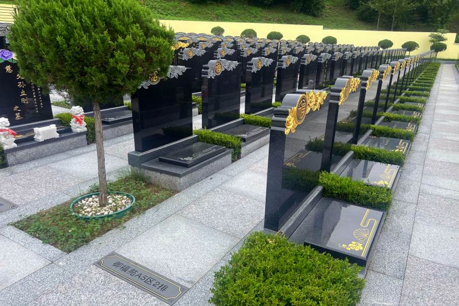 沈阳龙福山墓园