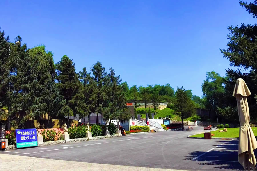 沈阳甲宝山墓园