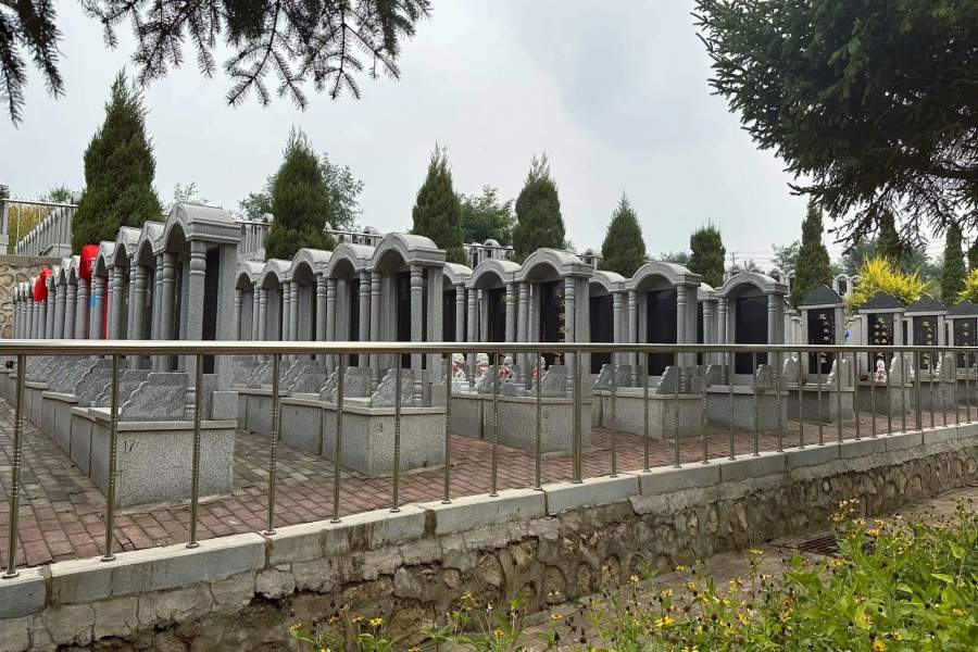 沈阳骏龙泉墓园