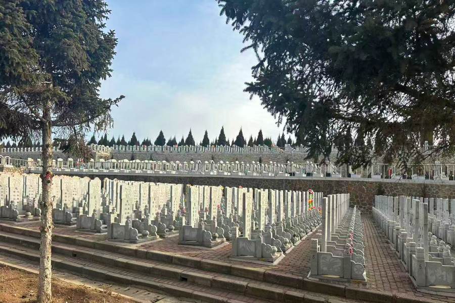 沈阳骏龙泉墓园 沈阳骏龙泉墓园