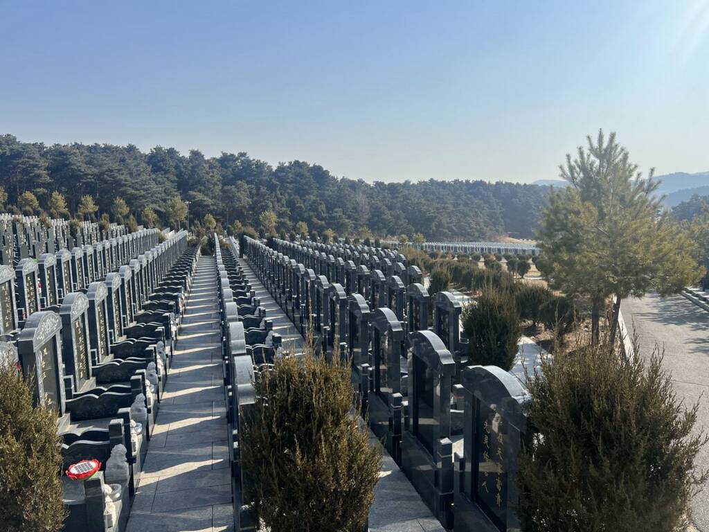 沈阳中华寺墓园