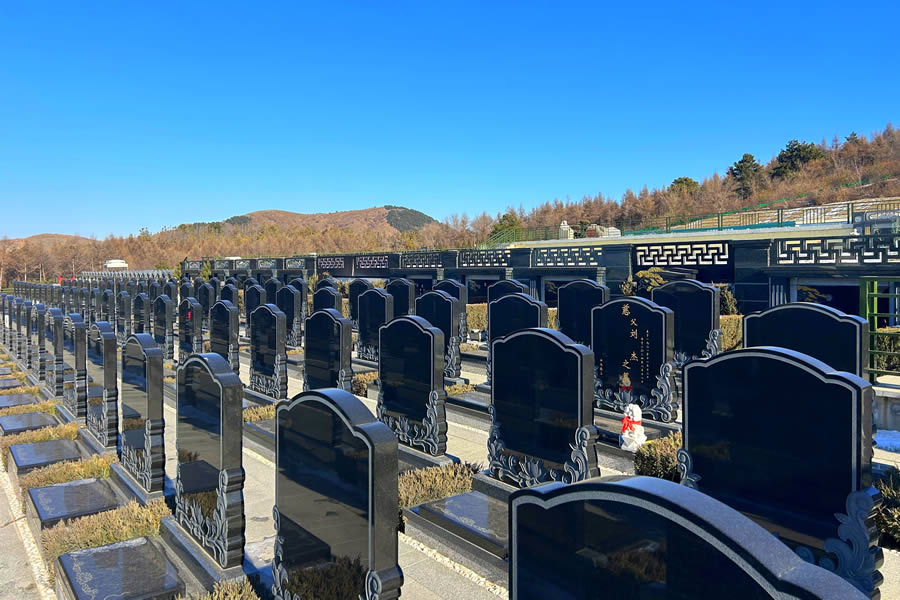 沈阳龙福山墓园