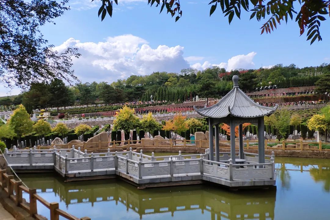 沈阳龙泉古园墓园